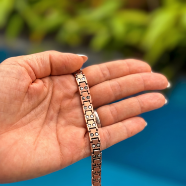 Women's Copper Bracelet - 2 Magnets per link